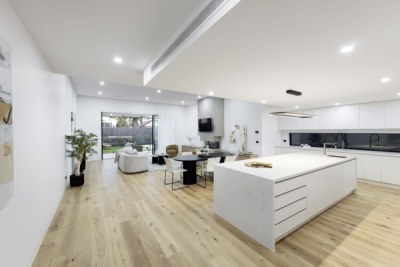 Essendon Townhouse Lux Living